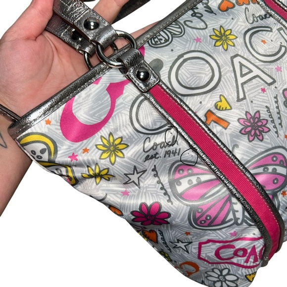 Coach Vintage Poppy Metallic Bandana Graffiti Butterfly Shoulder Bag Tote Purse - Picture 16 of 16